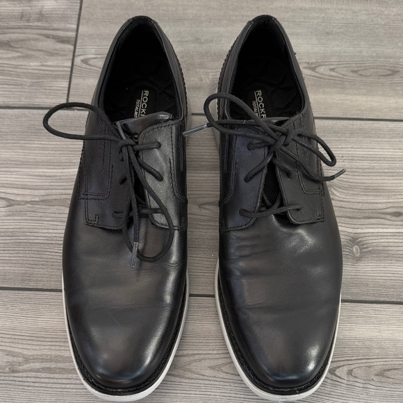 Rockport Men\'s Black Leather Oxfords with gray Sole main image 4